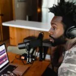 Conheça 5 novos artistas musicais do Brasil